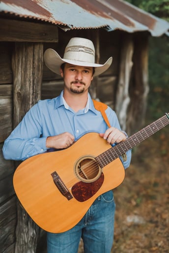 Gallery photo 3 of Riley Gilbreath & Lone Star Blue