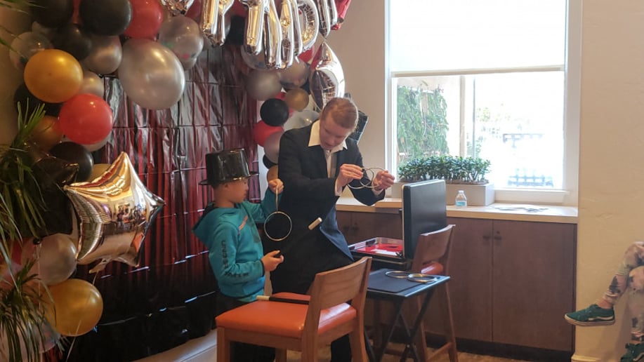 Gallery photo 10 of Riley Magician