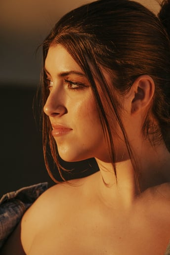 Gallery photo 2 of Ryli