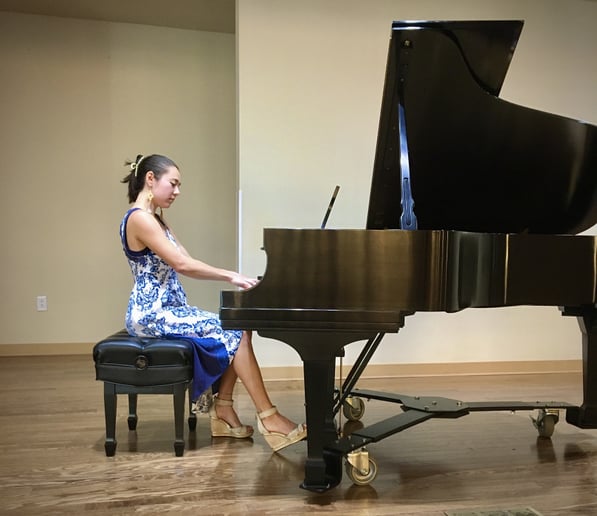 Gallery photo 8 of Rising McDowell, Classical Pianist