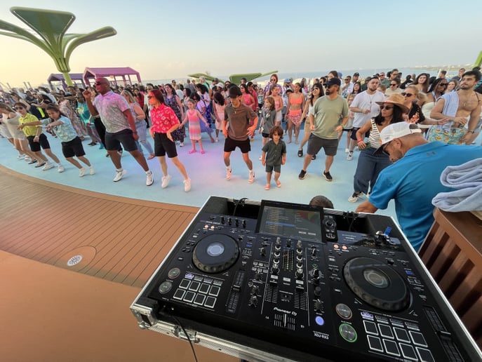 Gallery photo 7 of Jordan River - DJ & Event Services