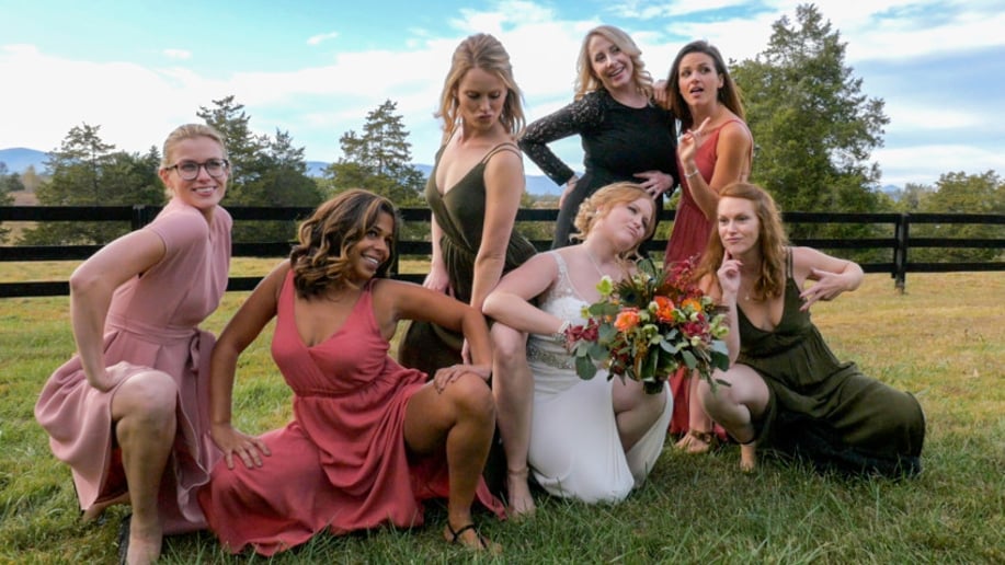Gallery photo 10 of River Home Weddings