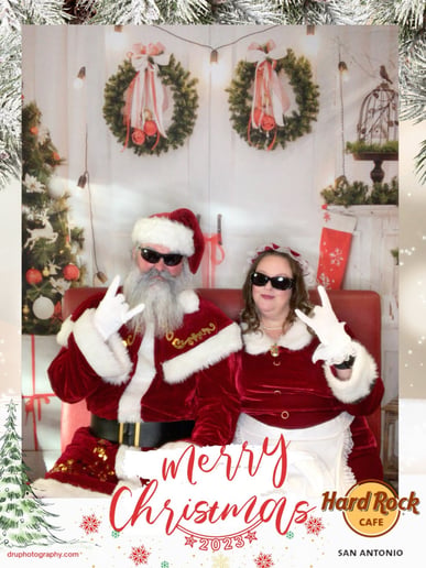 Gallery photo 10 of Riverwalk Santa