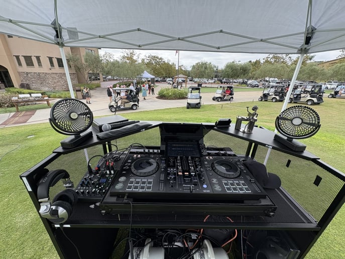 Gallery photo 7 of rkane Mobile DJ Services