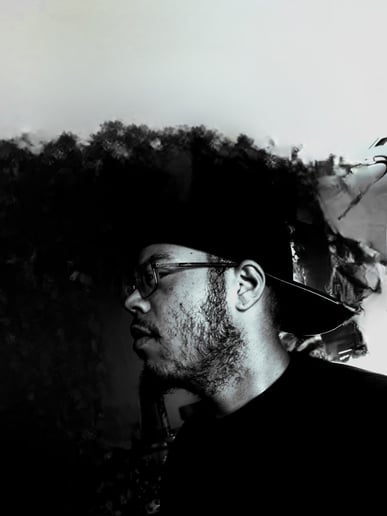 Gallery photo 2 of ROB-b-BlaziN