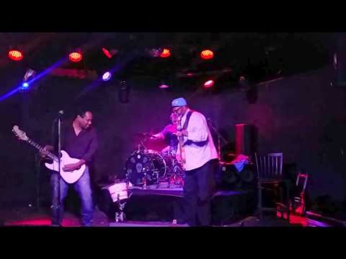 Gallery photo 3 of Rob Saint Revue (RSR)