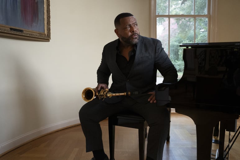 Gallery photo 6 of Rob Saxy