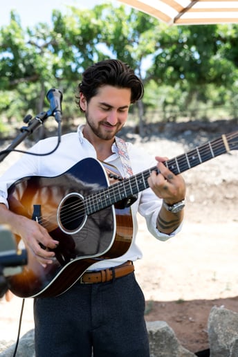 Gallery photo 10 of Robbie Dean Music