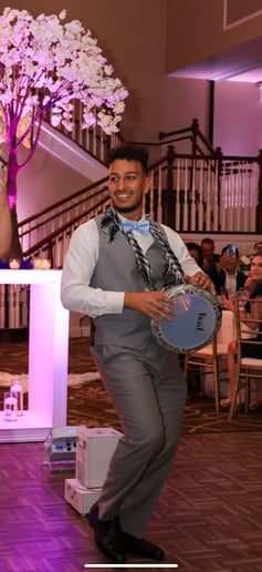 Gallery photo 2 of Robeats
