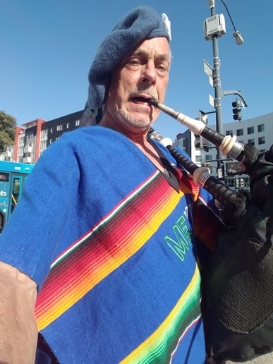 Gallery photo 1 of Robert Burns, Bagpiper