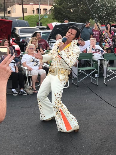 Gallery photo 5 of Robert "Elvis" Hund