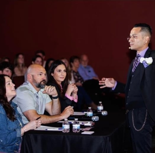 Gallery photo 2 of Robert John Magic