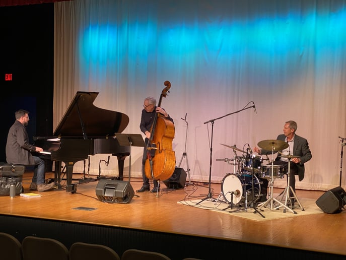 Gallery photo 3 of Robert Jospe Trio