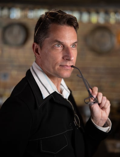 Gallery photo 6 of Robert Mac
