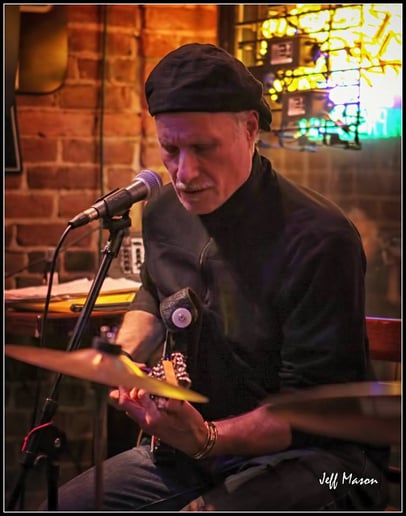 Gallery photo 3 of Robert Ross Band