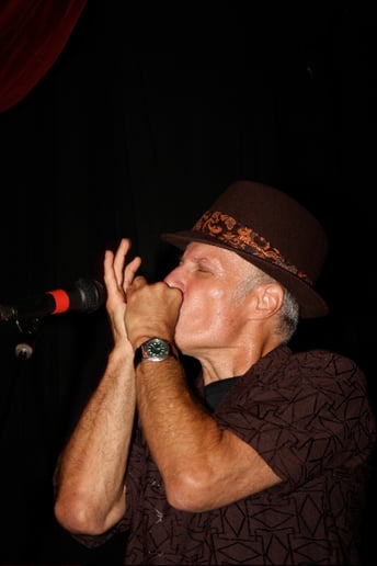 Gallery photo 5 of Robert Ross Band