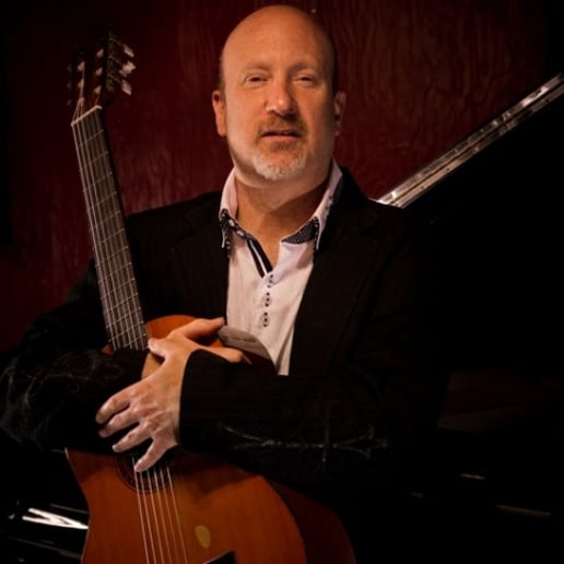 Gallery photo 8 of Simon Vocal/Guitar Acoustic Duo