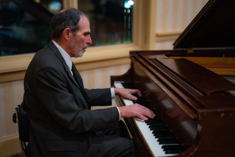 Gallery photo 1 of Robert Sykes Jazz
