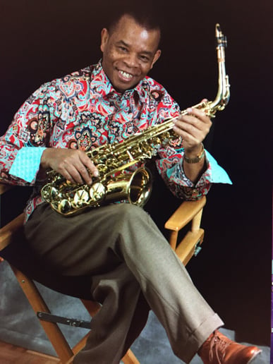 Gallery photo 2 of Roberto Stuart Music Ministry