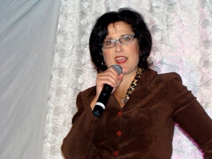 Gallery photo 4 of Robin Fox