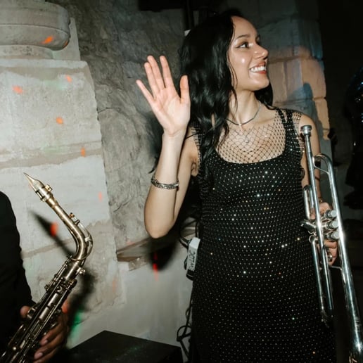 Gallery photo 3 of Rochelle & Sergio DJ Duo +Trumpet/Guitar