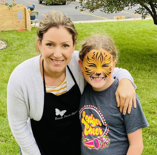 Gallery photo 10 of Rock face paint