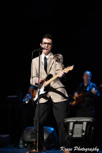 Gallery photo 6 of Rock n Roll Hunter Cole
