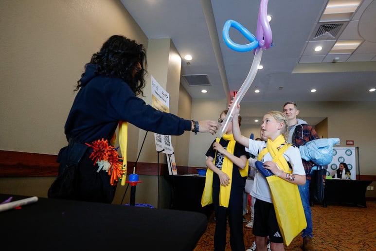 Gallery photo 3 of Aleman Balloon Animals