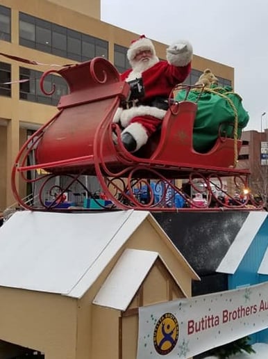 Gallery photo 4 of Rockford Santa Claus