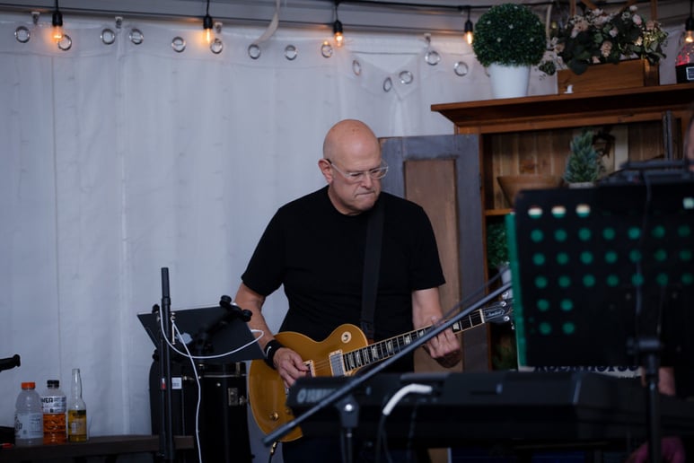 Gallery photo 4 of Rockhorse