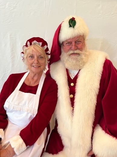 Gallery photo 5 of Rocky Mountain Santa