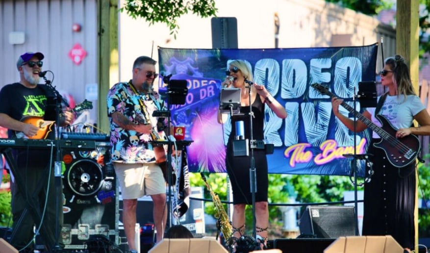 Gallery photo 6 of Rodeo Drive The Band