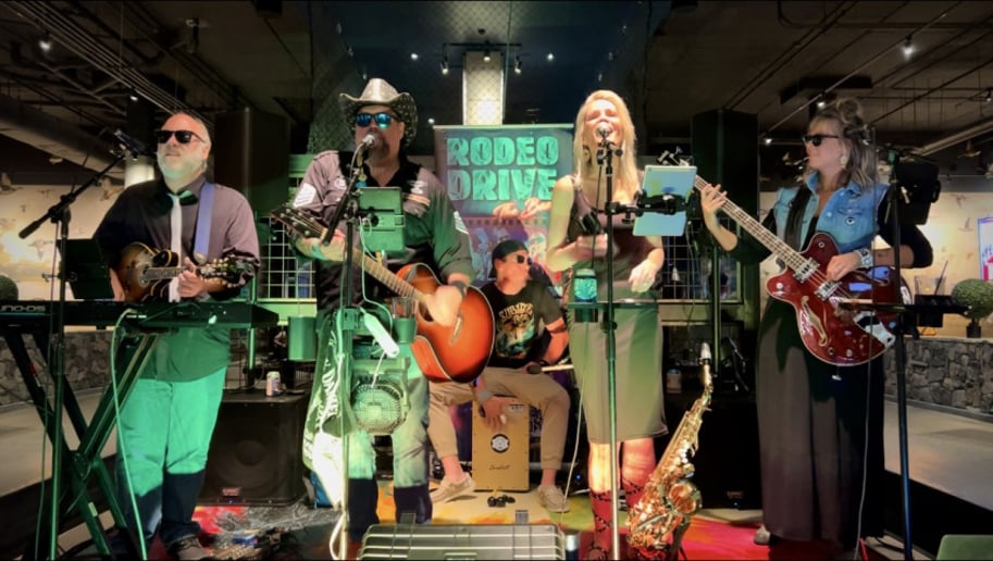 Gallery photo 5 of Rodeo Drive The Band
