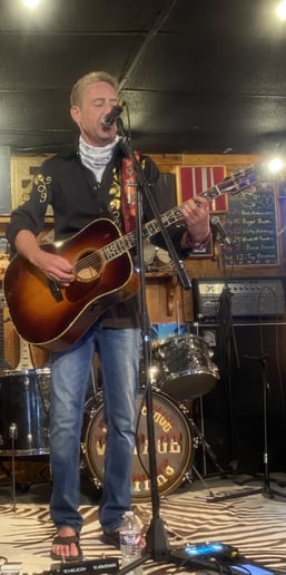 Gallery photo 9 of Roger Bash Music
