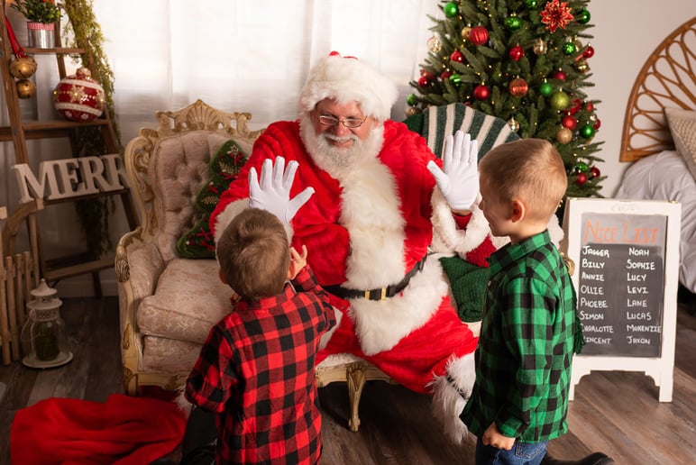 Gallery photo 1 of Roger Ray, Santa Claus