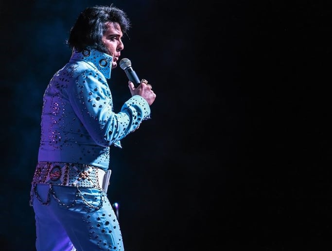 Gallery photo 3 of Roger's Tribute to Elvis Presley