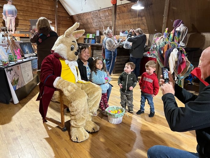 Gallery photo 6 of Rogue Valley Easter Bunny