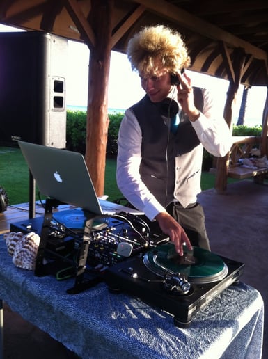 Gallery photo 1 of Roman Candles Mobile DJ & MC Services