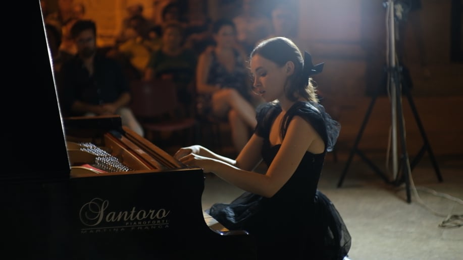 Gallery photo 1 of Romantic Classical Piano
