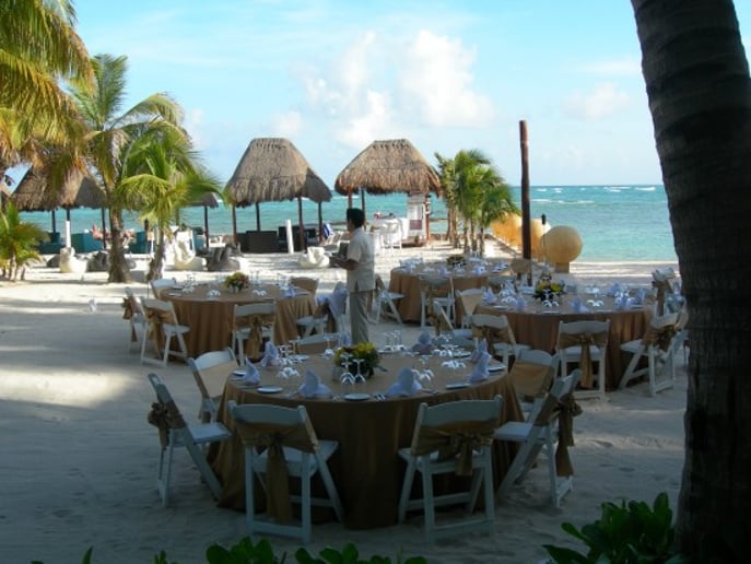 Gallery photo 2 of Romantics Travel