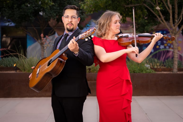 Gallery photo 2 of RoMyk Duo - Guitar and Violin