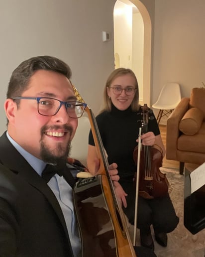 Gallery photo 9 of RoMyk Duo - Guitar and Violin