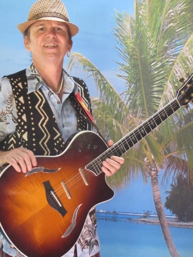Gallery photo 10 of Ronny Lee