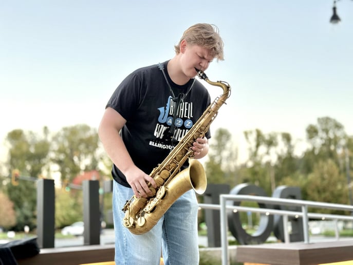 Gallery photo 2 of Root25 Jazz Quintet