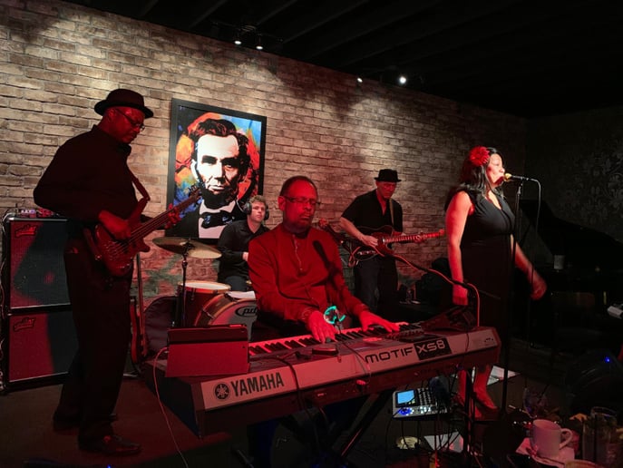 Gallery photo 1 of Rory Seldon with InnerSession
