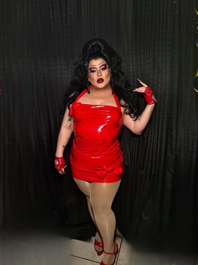 Gallery photo 3 of Rosa De La Cruz