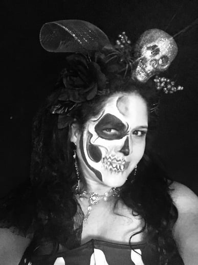 Gallery photo 10 of Rosa Flor Face & Body Art Designs