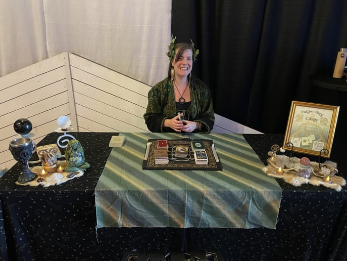 Gallery photo 2 of Dragon Song Tarot