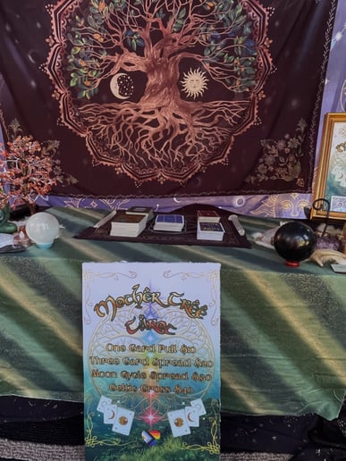Gallery photo 13 of Mother Tree Tarot
