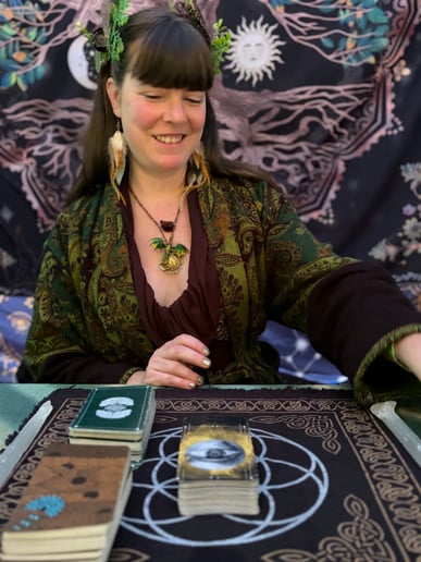 Gallery photo 7 of Mother Tree Tarot
